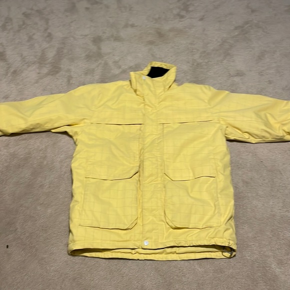 Mens Yellow winter coat worn once not new to tag - Picture 1 of 8